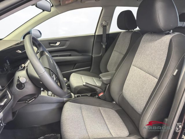 KIA Stonic usata 8