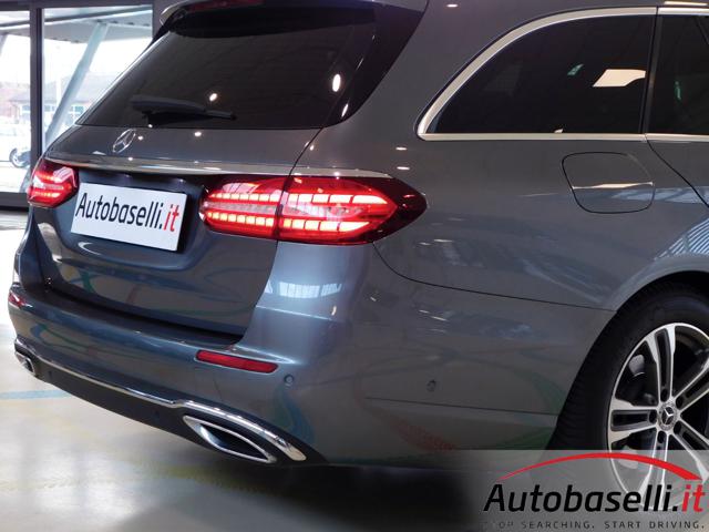 MERCEDES-BENZ E 220 usata, con Volante multifunzione