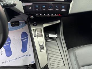 PEUGEOT 408 usata, con Controllo automatico clima