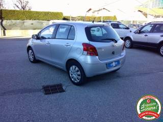 TOYOTA Yaris usata, con Airbag laterali