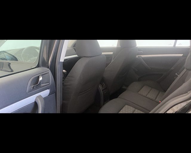 SKODA Octavia usata, con Specchietti laterali elettrici