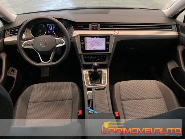 VOLKSWAGEN Passat Variant usata, con ABS