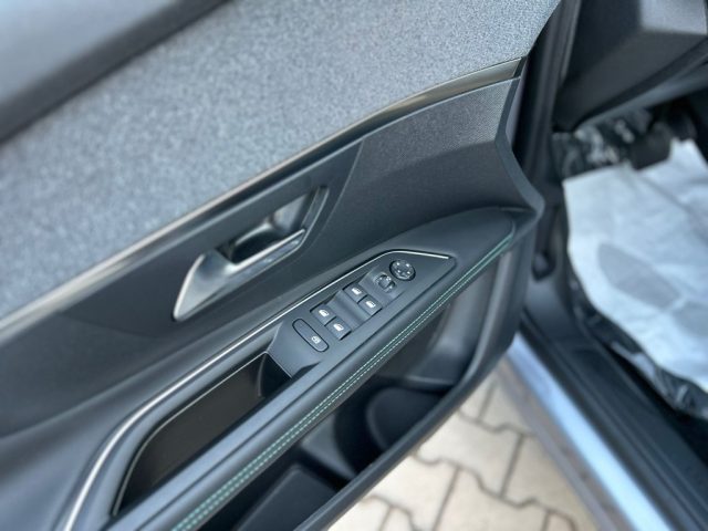 PEUGEOT 3008 usata, con Chiusura centralizzata
