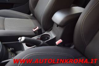 FORD Fiesta usata, con Bluetooth