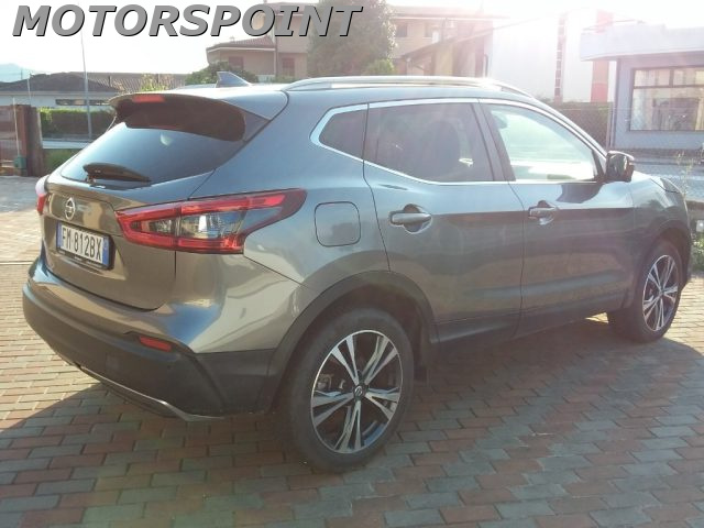 NISSAN Qashqai usata, con Boardcomputer