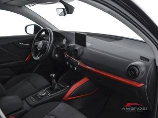 AUDI Q2 usata 11
