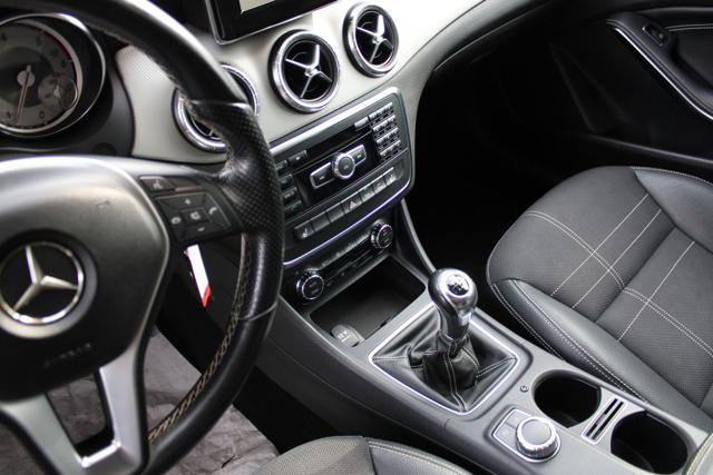 MERCEDES-BENZ CLA 200 usata, con Cruise Control