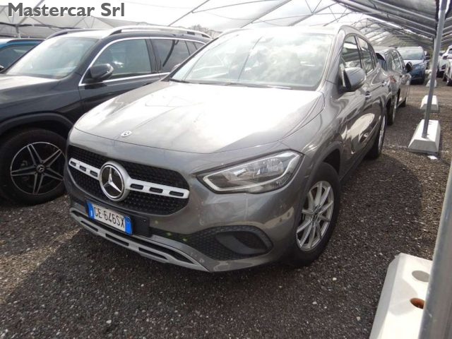 MERCEDES-BENZ GLA 200 usata 1