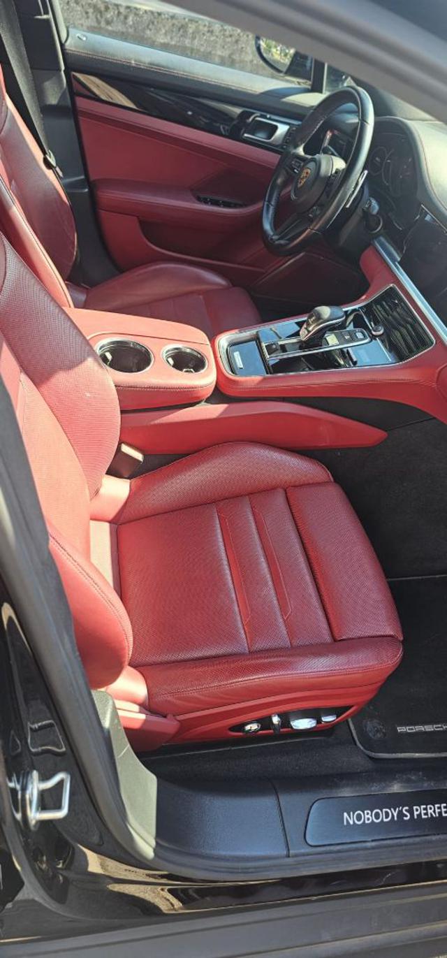 PORSCHE Panamera usata, con Servosterzo