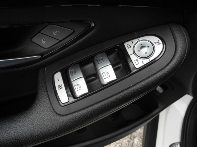 MERCEDES-BENZ GLC 220 usata, con Airbag posteriore