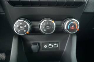 RENAULT Clio usata, con Bluetooth