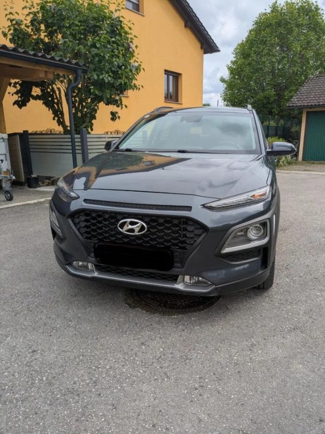 HYUNDAI Kona usata, con Alzacristalli elettrici
