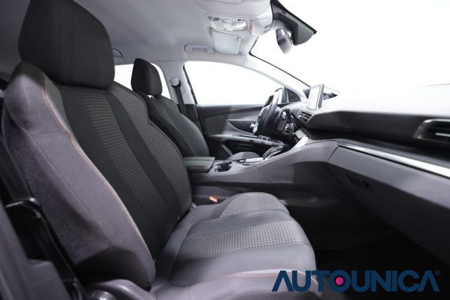PEUGEOT 3008 usata 48
