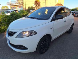 LANCIA Ypsilon 1.2 69 CV 5 porte GPL Silver Plus