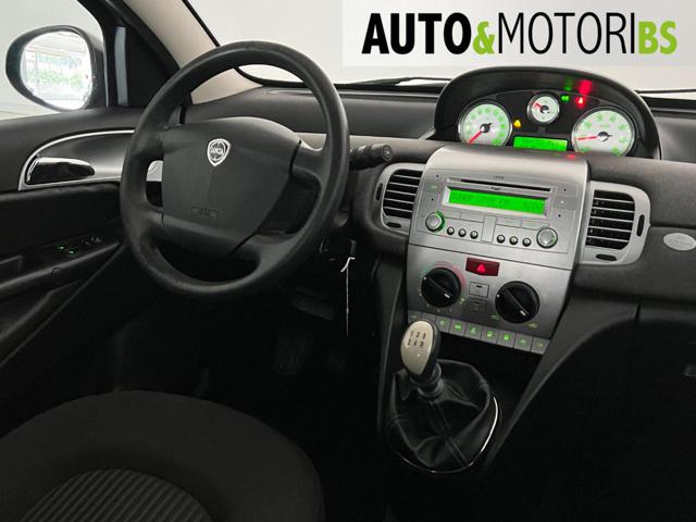 LANCIA Ypsilon usata, con Isofix