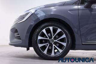 RENAULT Clio usata, con Volante in pelle