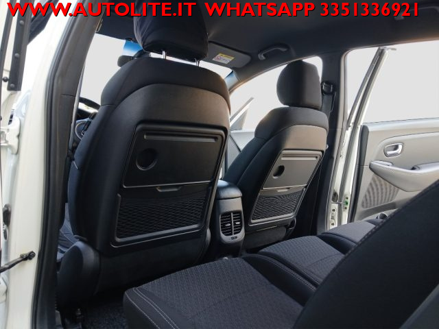 KIA Carens usata, con Controllo elettronico della corsia