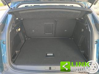 PEUGEOT 3008 usata, con Telecamera per parcheggio assistito