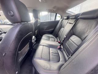 JAGUAR XE usata, con Cruise Control