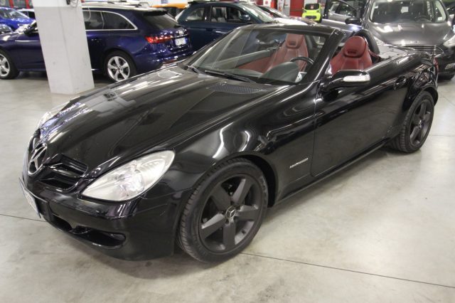 MERCEDES-BENZ SLK 200 usata, con Airbag