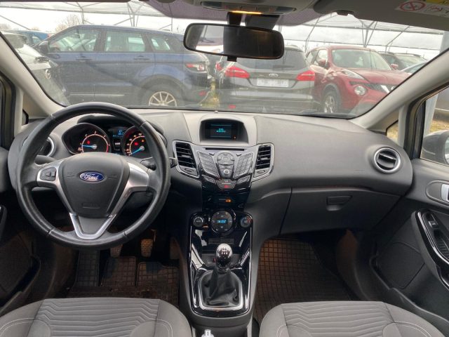 FORD Fiesta usata, con ESP