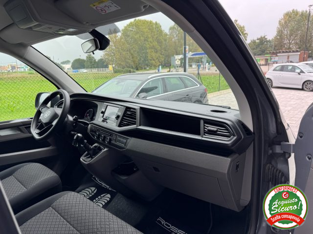 VOLKSWAGEN T6.1 usata, con Sistema di navigazione