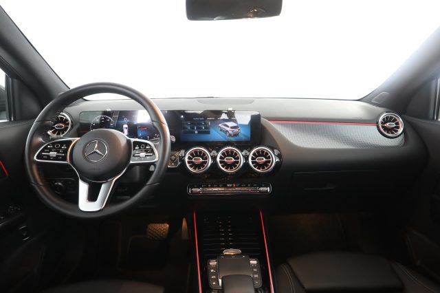 MERCEDES-BENZ CLA usata 4