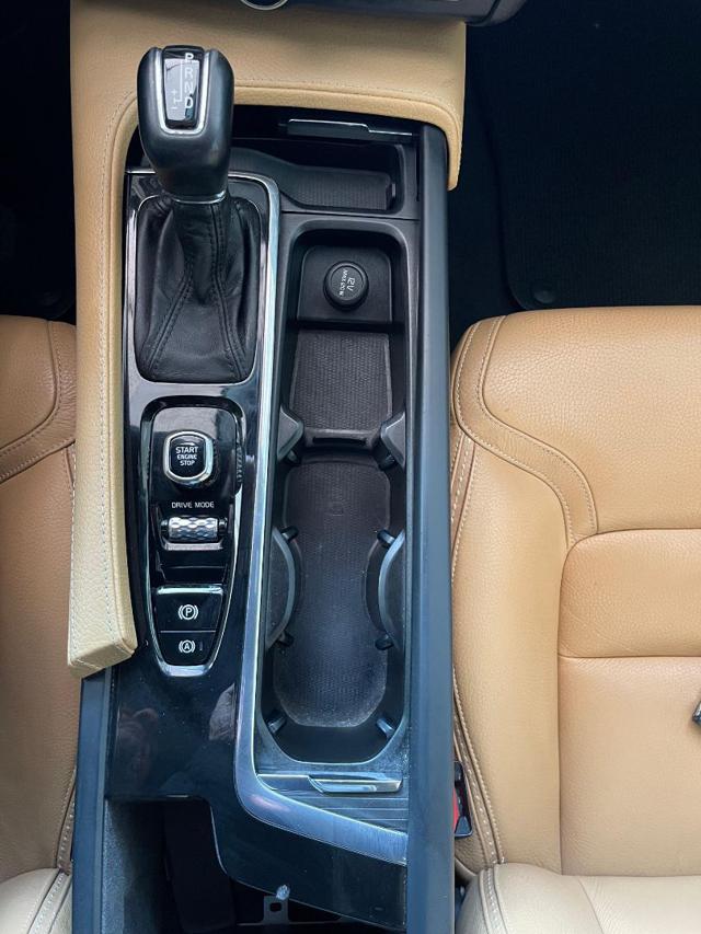 VOLVO V90 Cross Country usata, con Trazione integrale