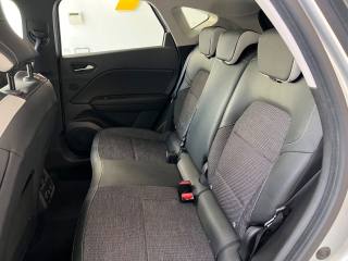 RENAULT Captur usata, con Sistema di navigazione