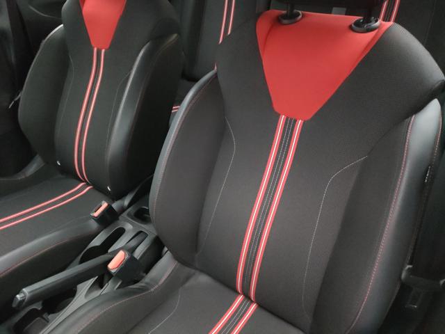 OPEL Corsa usata, con Cruise Control