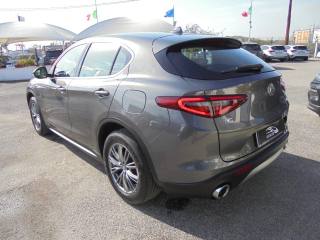 ALFA ROMEO Stelvio usata, con Interni in pelle