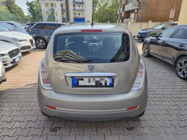 LANCIA Ypsilon usata, con Autoradio