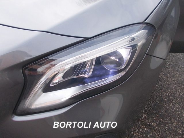 MERCEDES-BENZ GLA 200 usata, con Cruise Control
