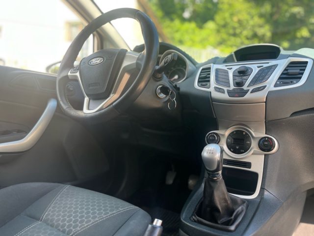 FORD Fiesta usata 9
