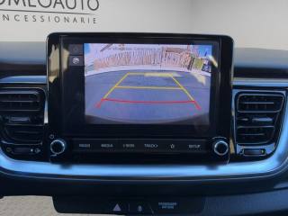 KIA Stonic usata, con Sedile posteriore sdoppiato