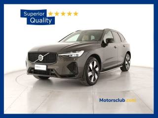 VOLVO XC60 B4 (d) AWD automatico Plus Dark