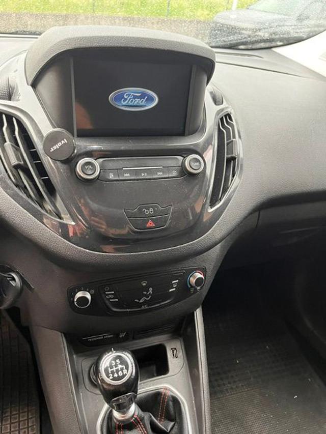 FORD Tourneo Courier usata, con Fendinebbia