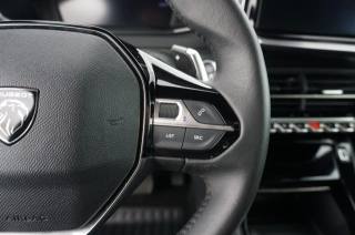 PEUGEOT 2008 usata, con Fari LED