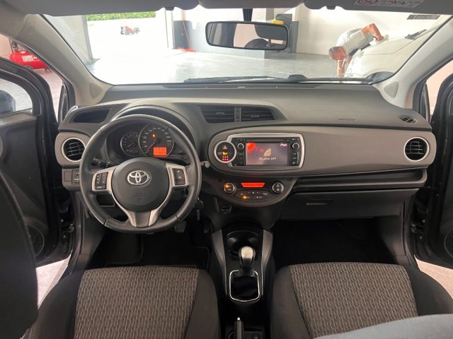 TOYOTA Yaris usata, con Cerchi in lega