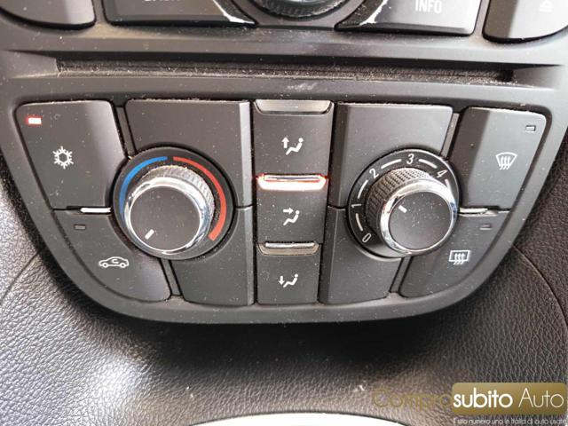 OPEL Meriva usata, con Sedile posteriore sdoppiato