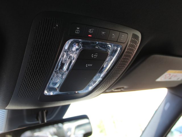 MERCEDES-BENZ GLA 200 usata, con Sensore di luce