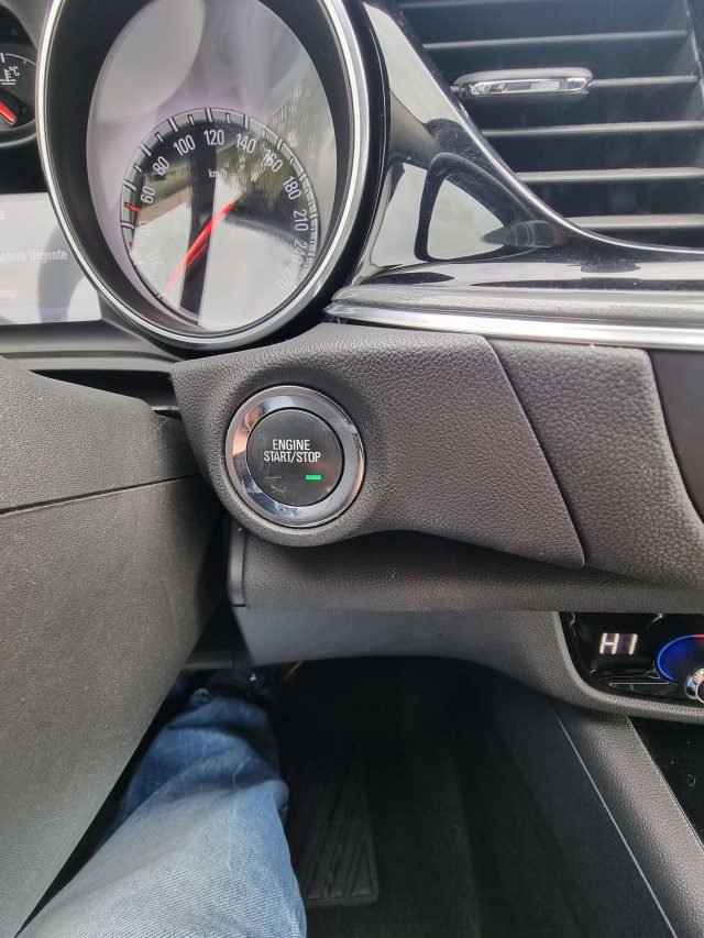 OPEL Insignia usata, con Fendinebbia