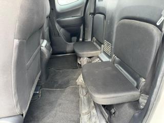 NISSAN Navara usata, con ESP