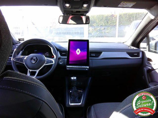 RENAULT Captur usata, con Bracciolo