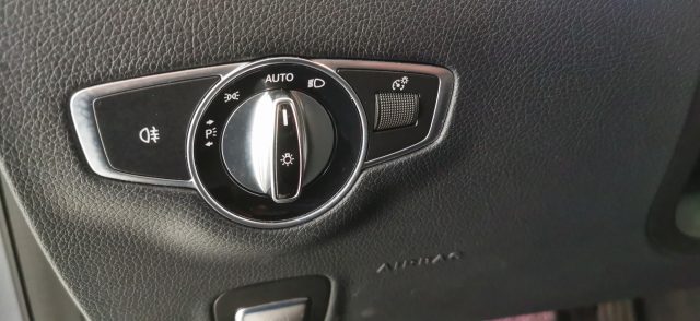 MERCEDES-BENZ E 220 usata, con Bluetooth