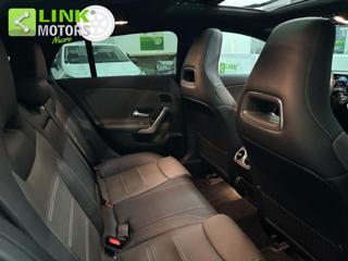 MERCEDES-BENZ CLA 200 usata, con Portellone posteriore elettrico