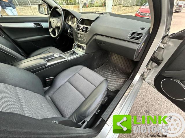 MERCEDES-BENZ C 220 usata, con Specchietti laterali elettrici