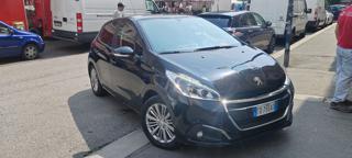 PEUGEOT 208 usata, con Airbag