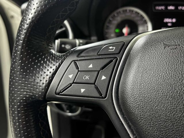 MERCEDES-BENZ A 200 usata 18