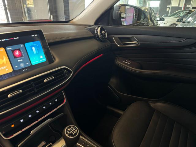 MG HS usata, con Fari Xenon